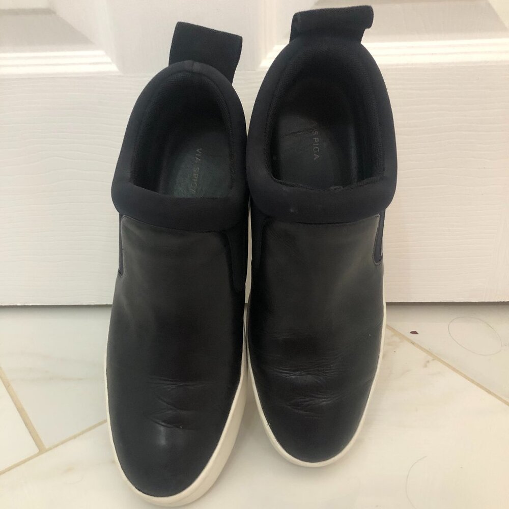 Via Spiga Ellis Women's Black Platform Slip Ons Size 7